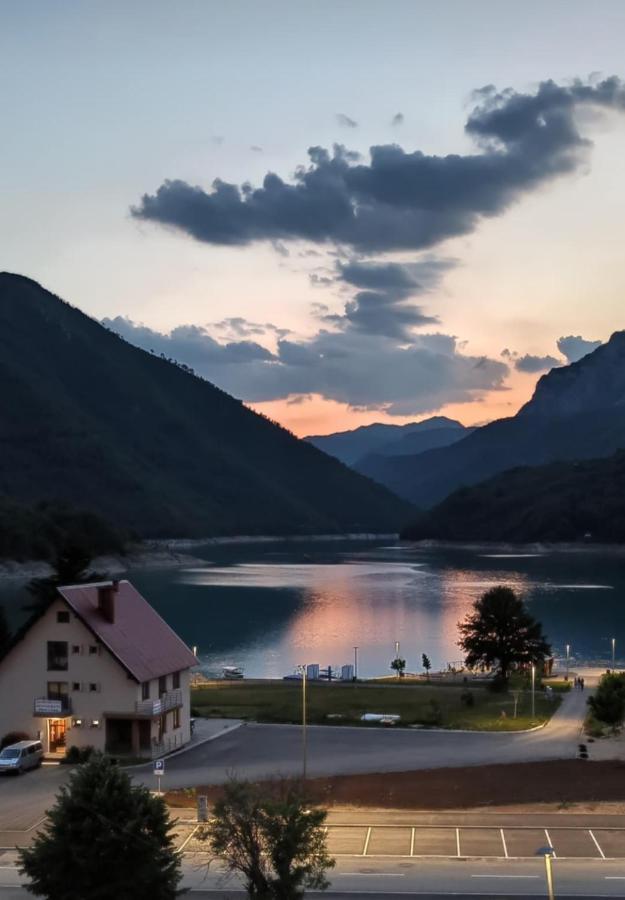 Piva Lake Plužine Εξωτερικό φωτογραφία